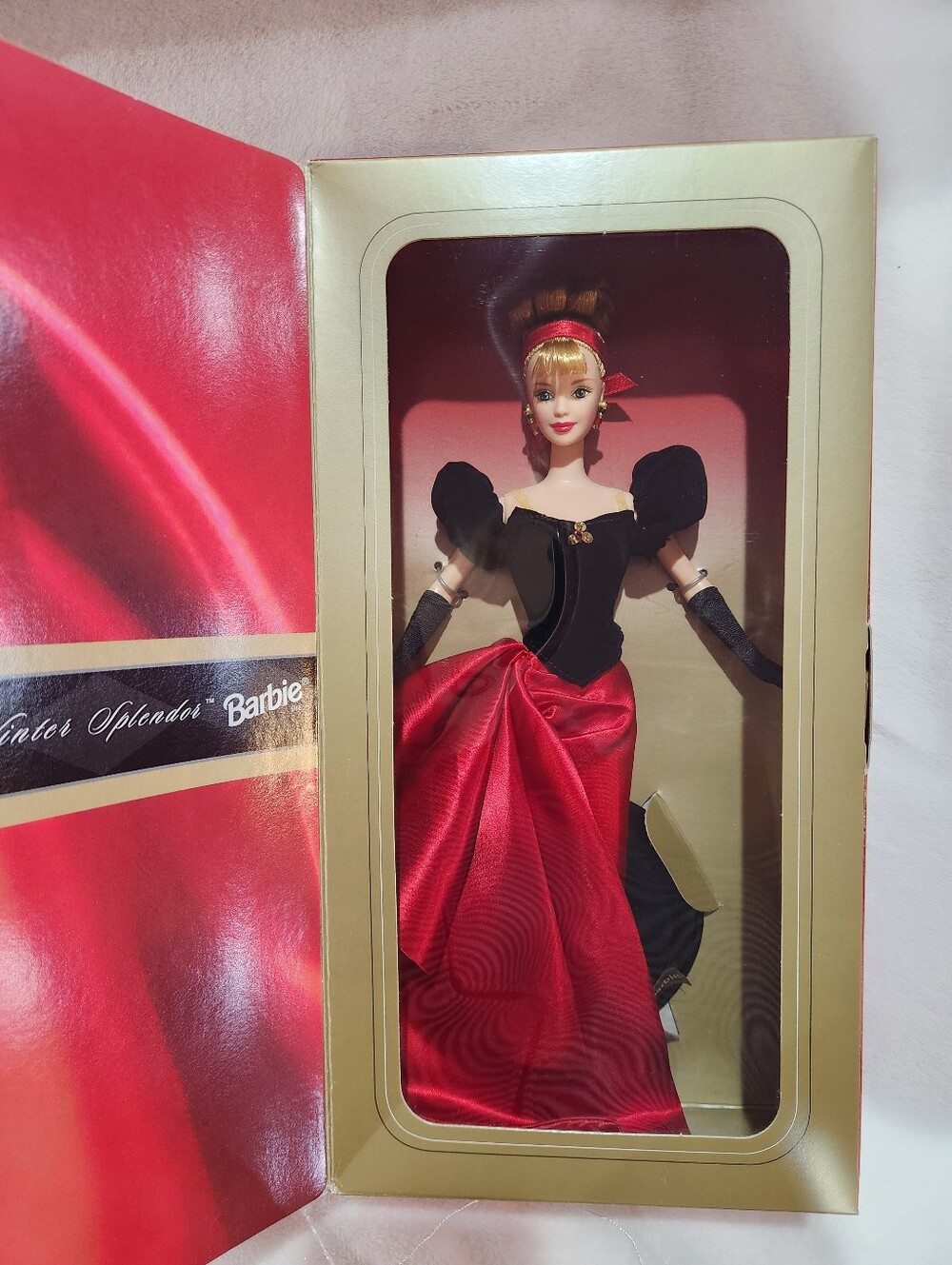 Barbie Winter Splendor 1998 Mattel Avon Special Edition Doll